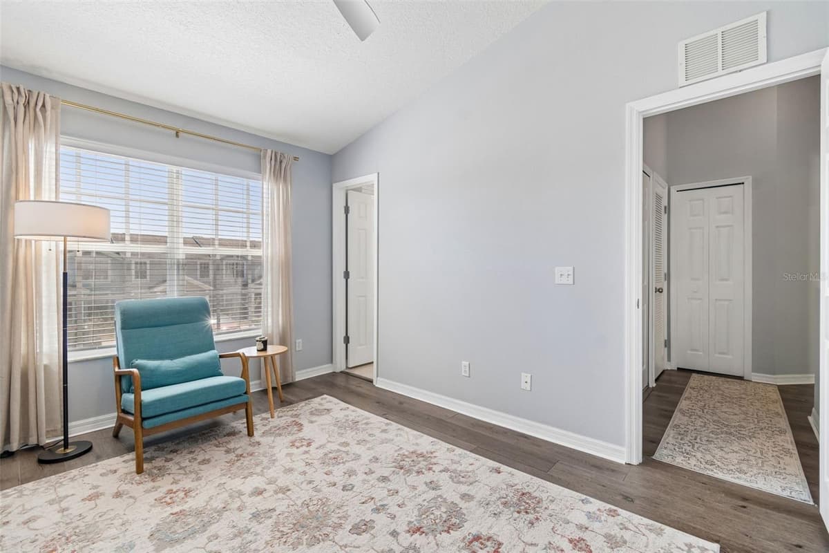 3541 RED ROCK DRIVE — photo 12 of 52
