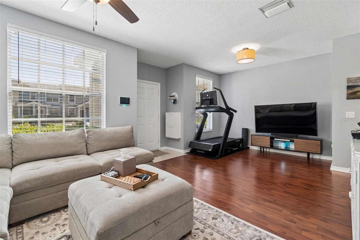 3541 RED ROCK DRIVE — photo 23 of 52