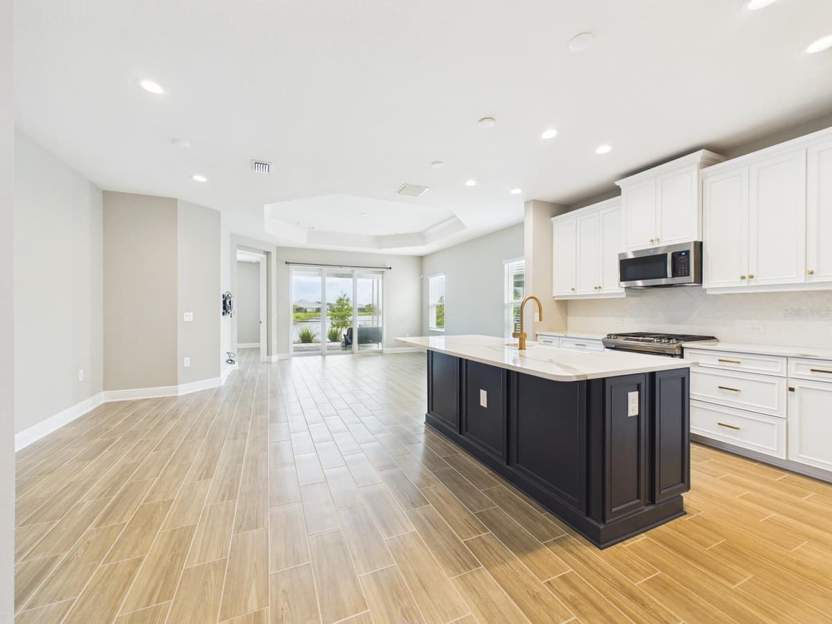 10012 LAKE WALES CIRCLE — photo 32 of 89