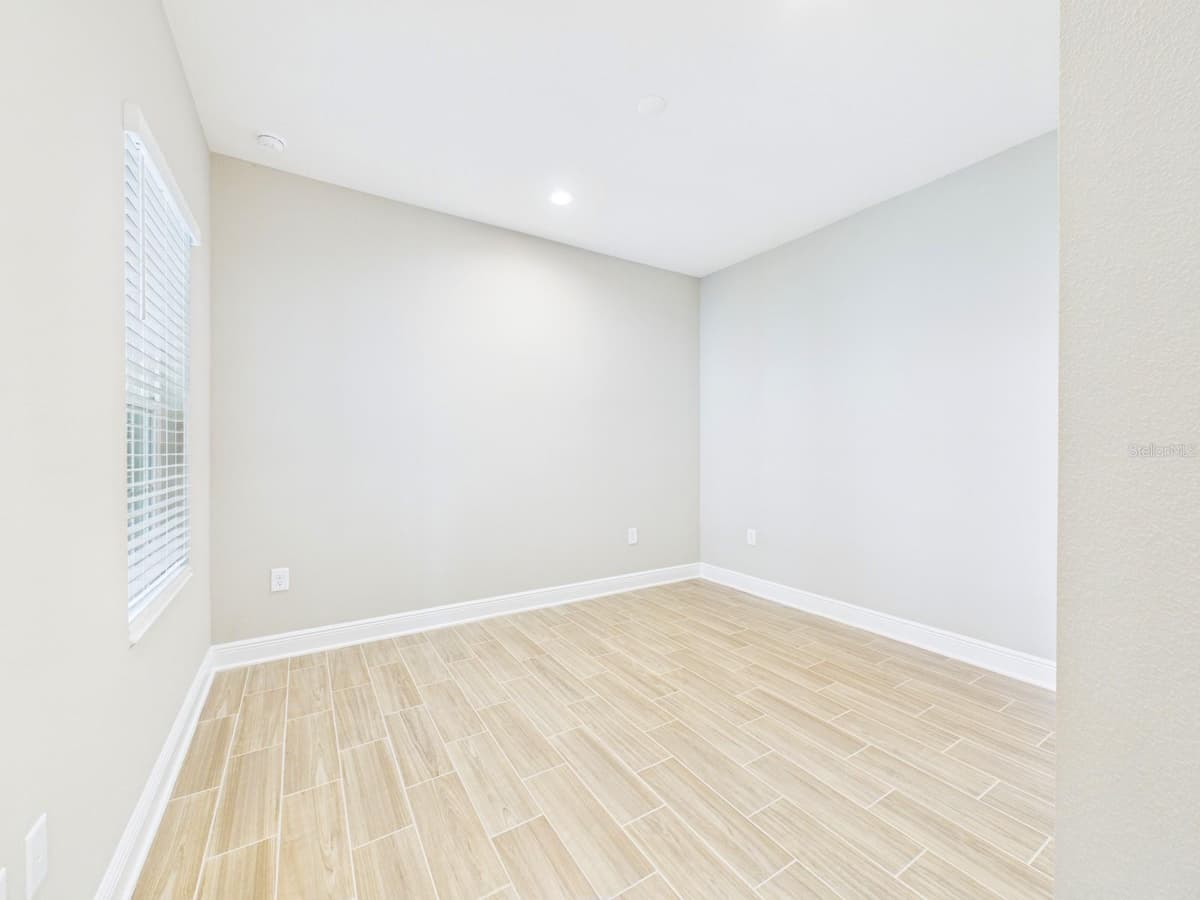 10012 LAKE WALES CIRCLE — photo 22 of 89