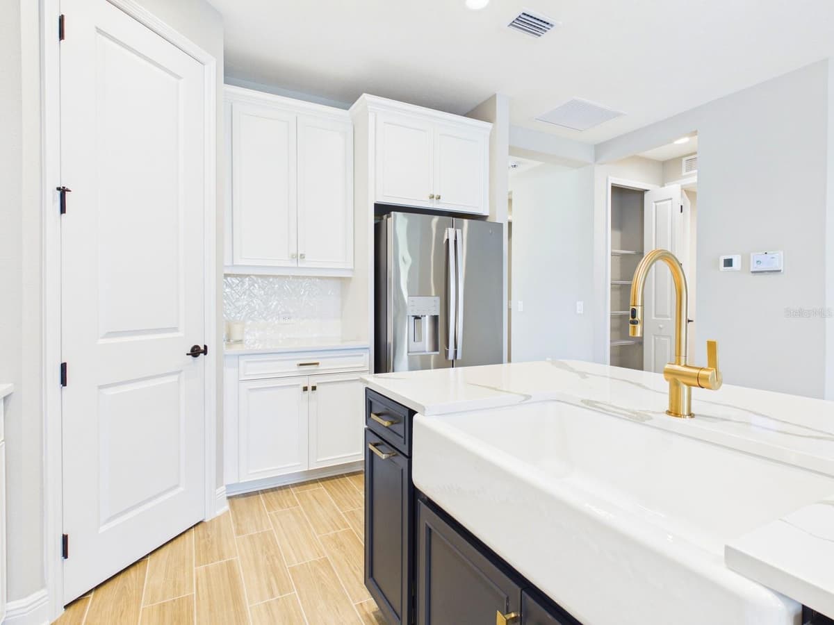 10012 LAKE WALES CIRCLE — photo 37 of 89