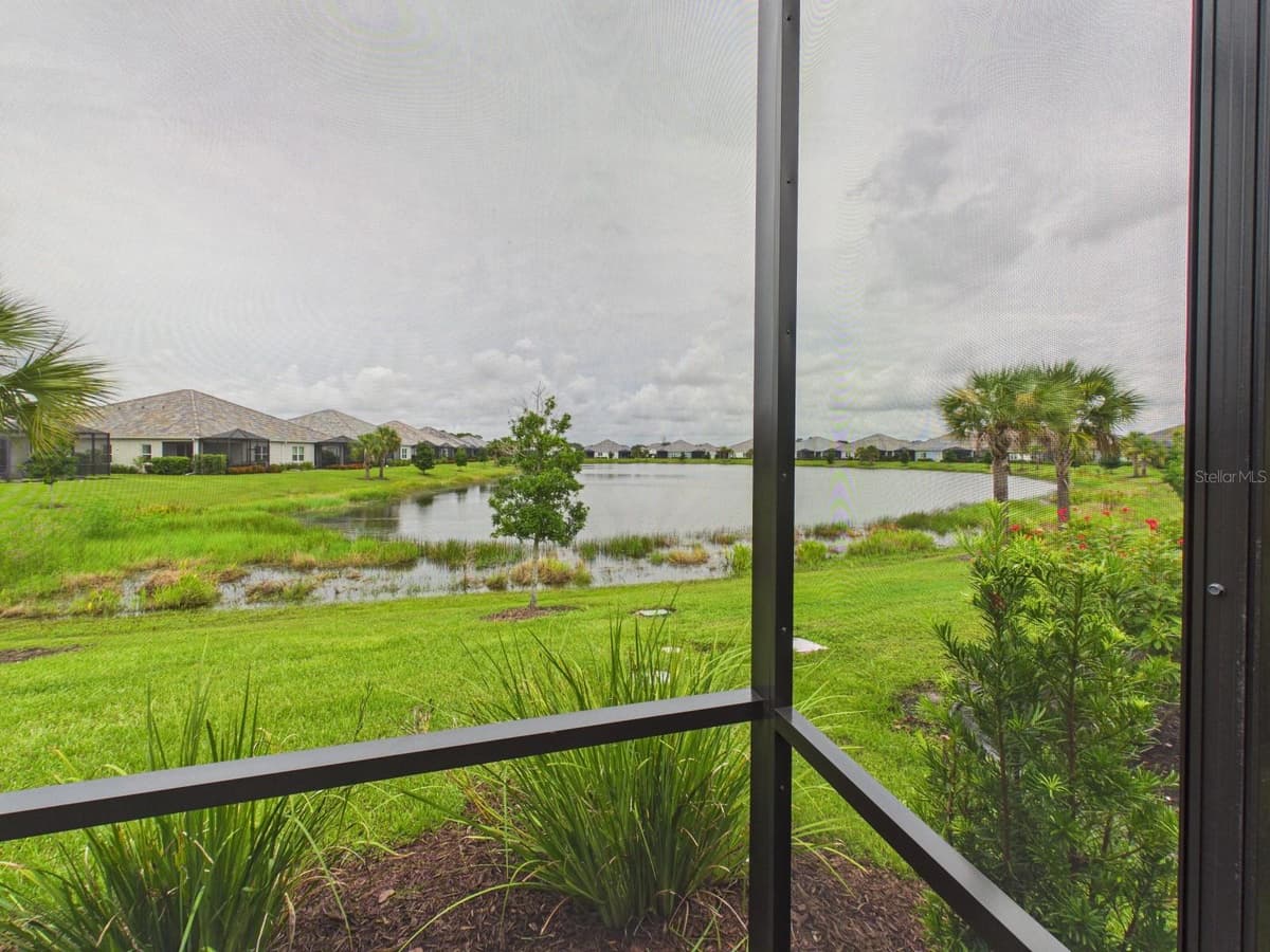 10012 LAKE WALES CIRCLE — photo 56 of 89