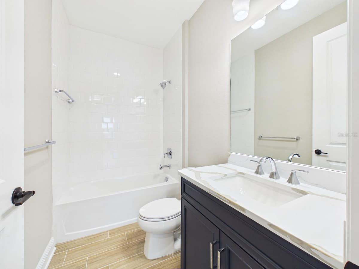 10012 LAKE WALES CIRCLE — photo 16 of 89