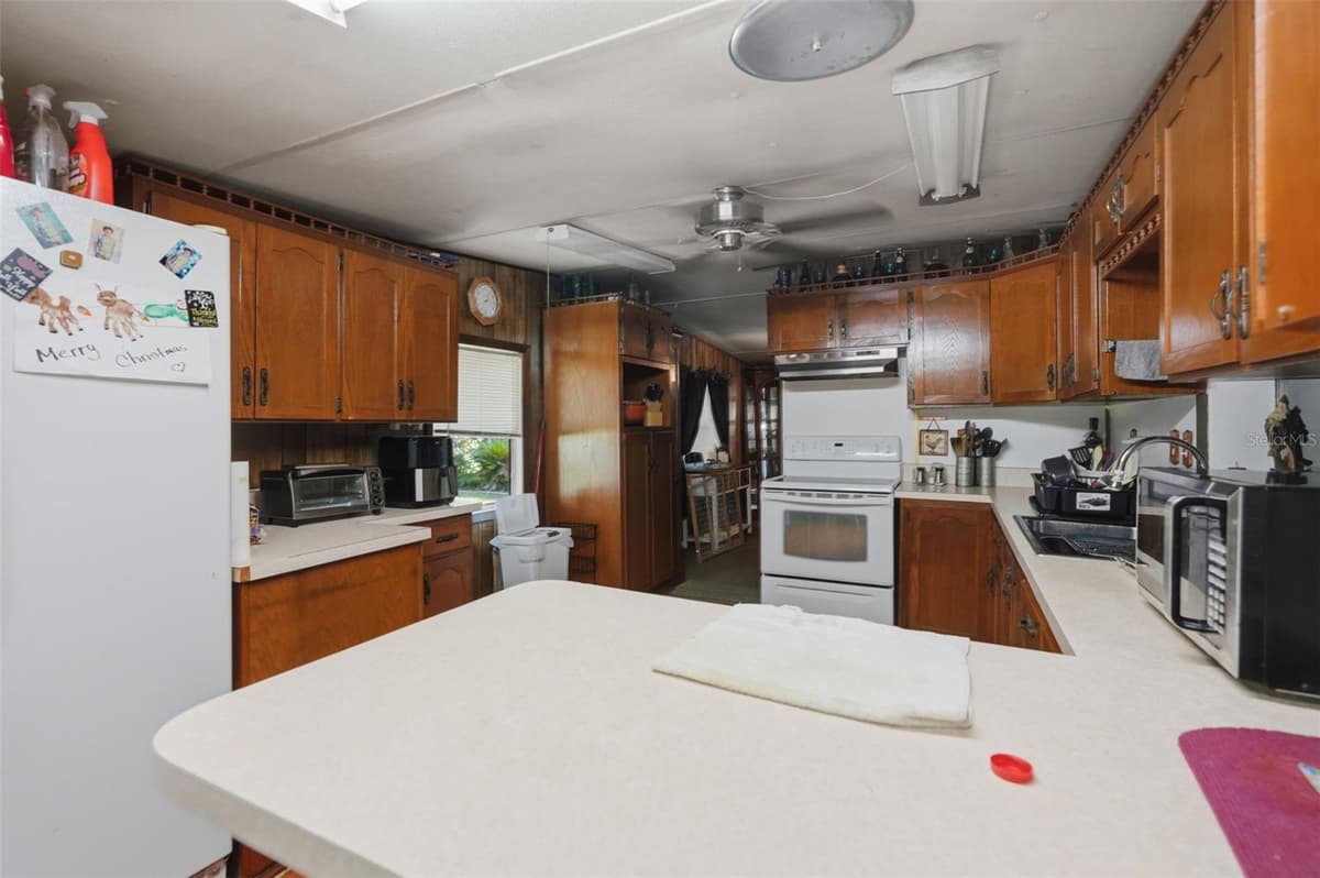13637 CR 737 — photo 7 of 31