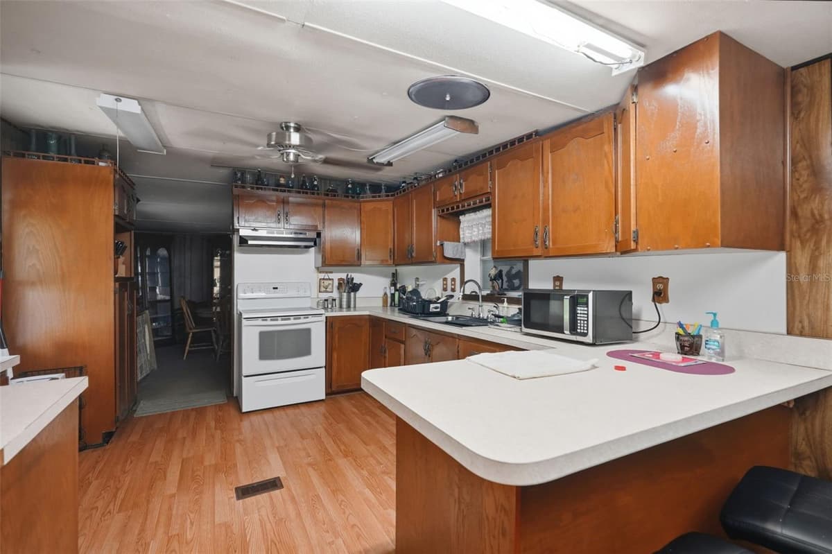 13637 CR 737 — photo 6 of 31