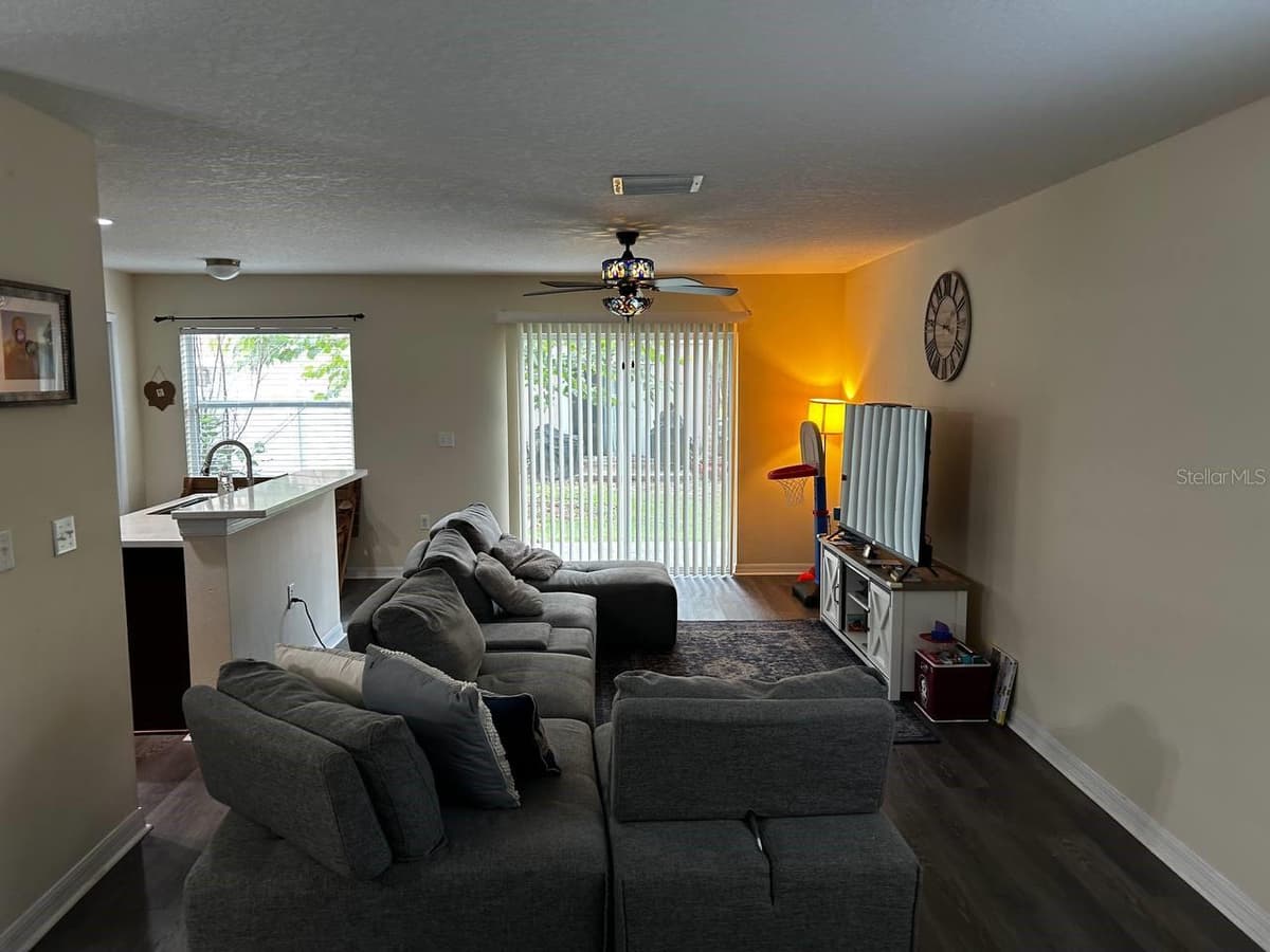 5085 KINGSCREST LANE — photo 9 of 24