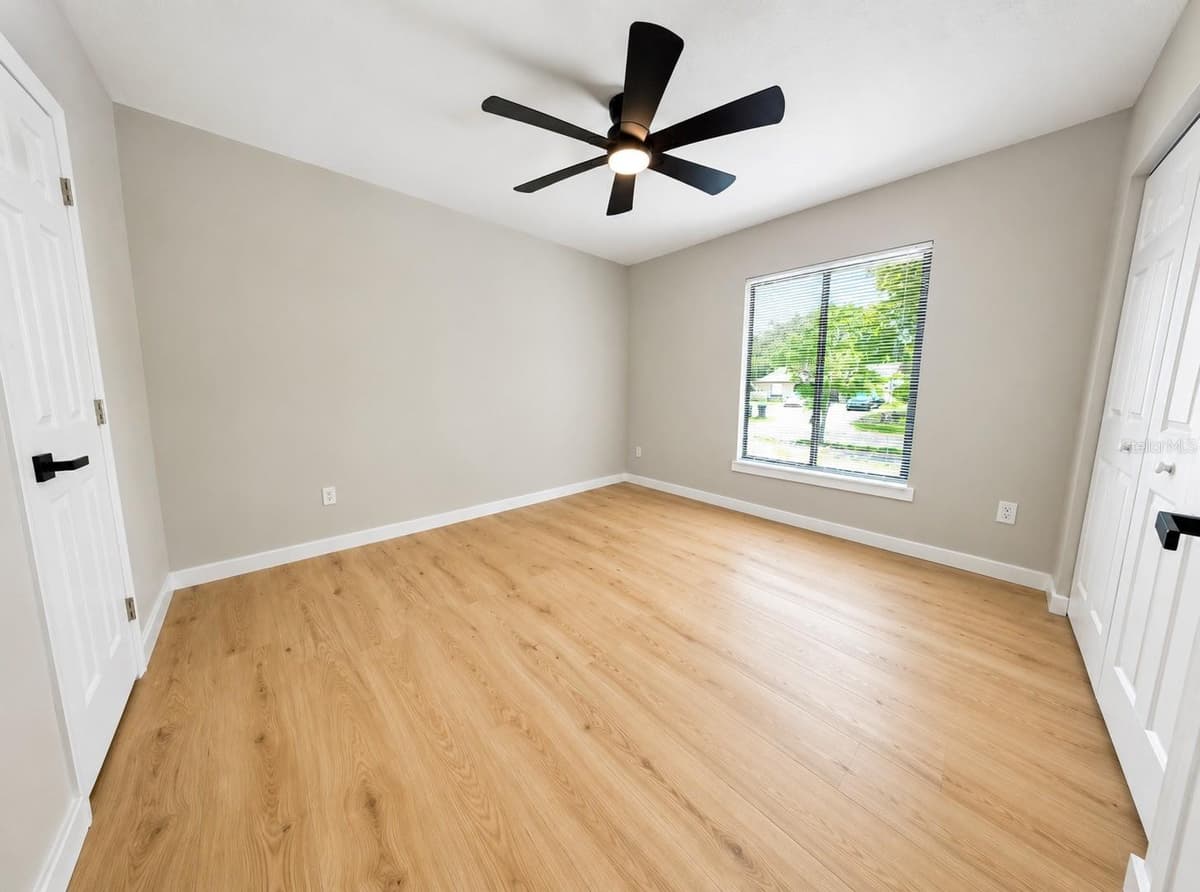 1141 WOODMAN WAY — photo 15 of 17