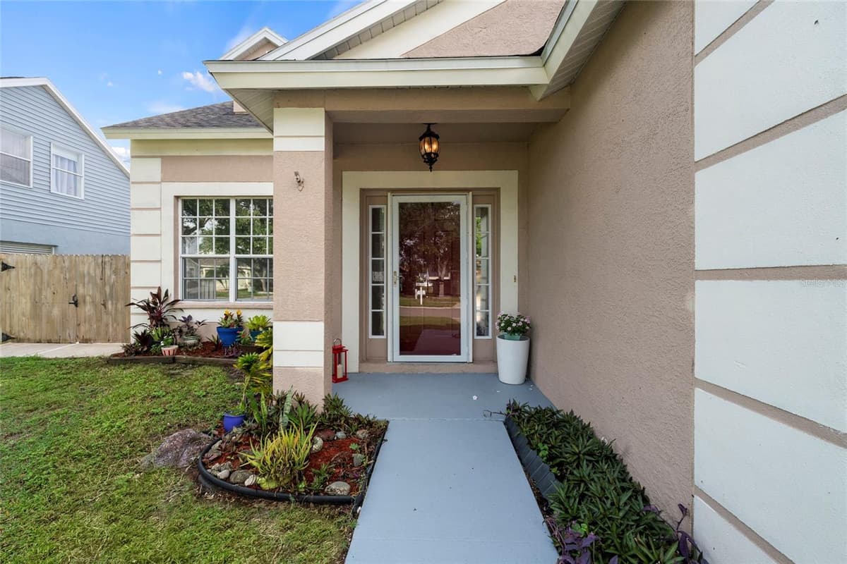 7020 49TH PLACE — photo 37 of 40