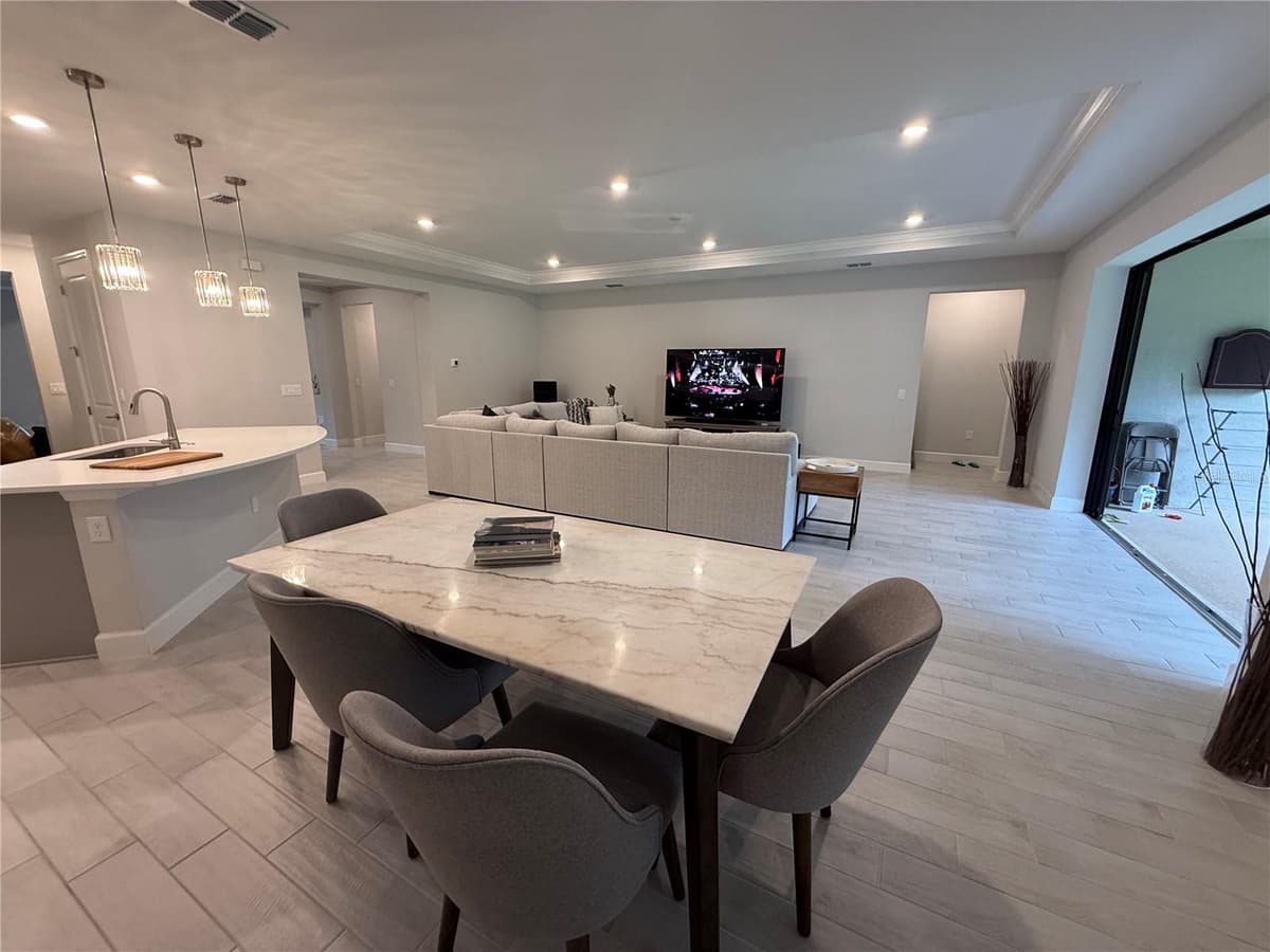 1490 BEACON DRIVE — photo 13 of 24