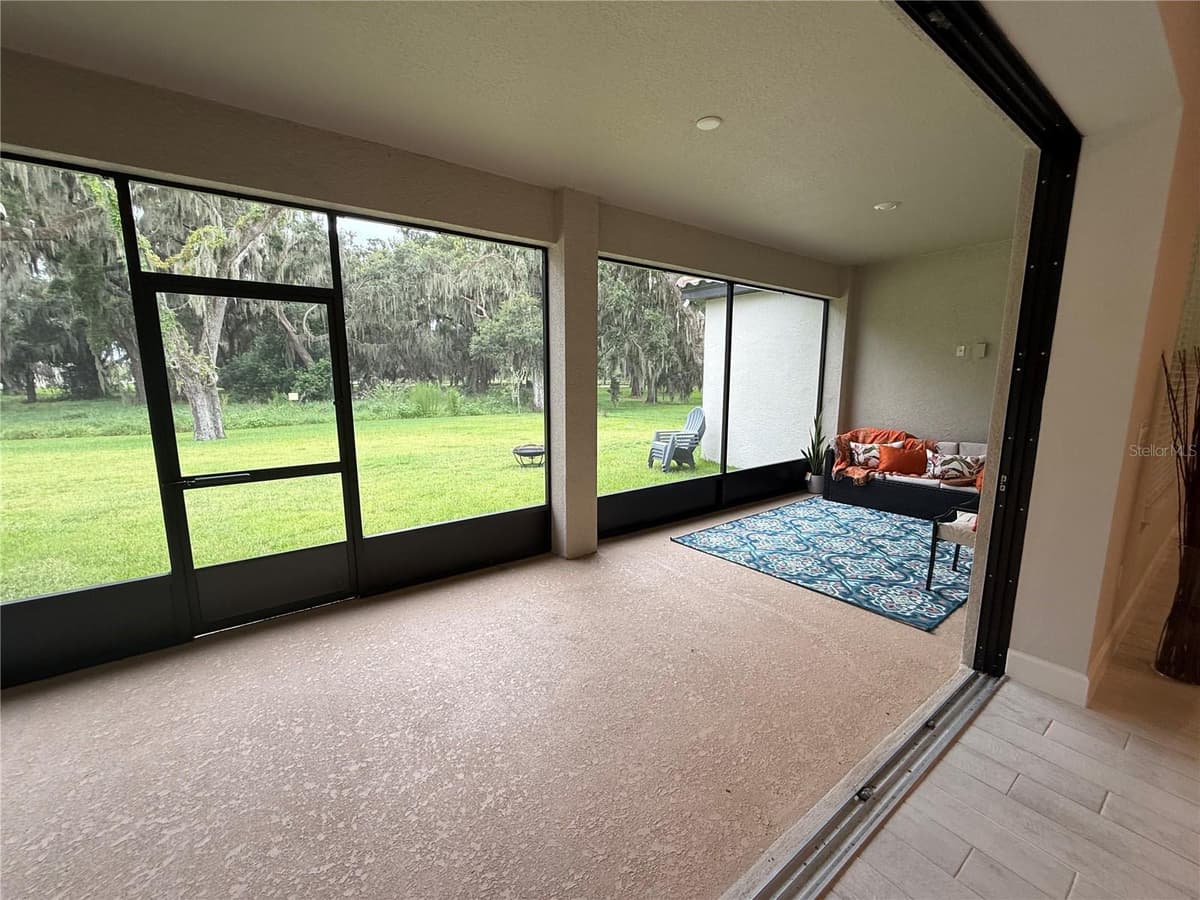 1490 BEACON DRIVE — photo 11 of 24