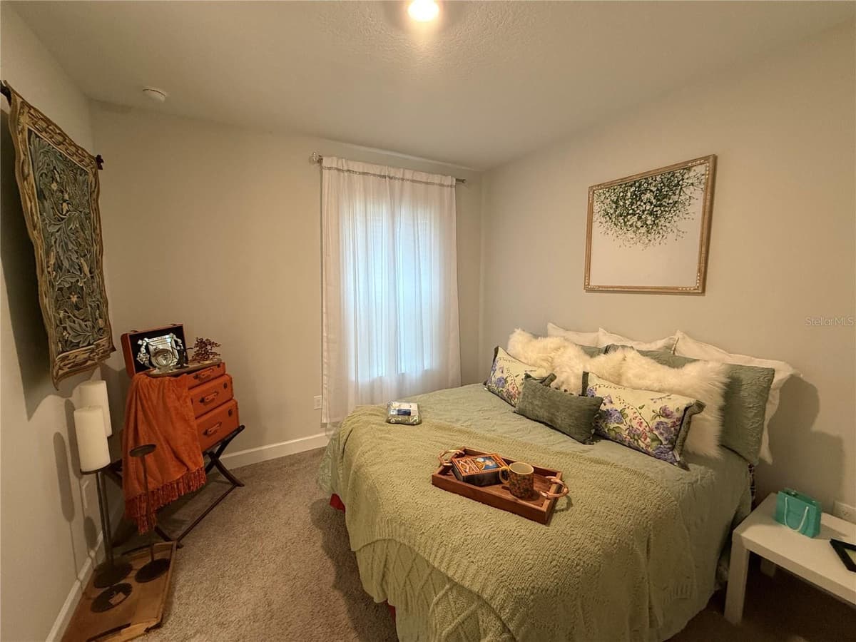 1490 BEACON DRIVE — photo 17 of 24