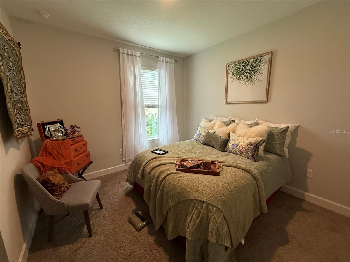 1490 BEACON DRIVE — photo 4 of 24