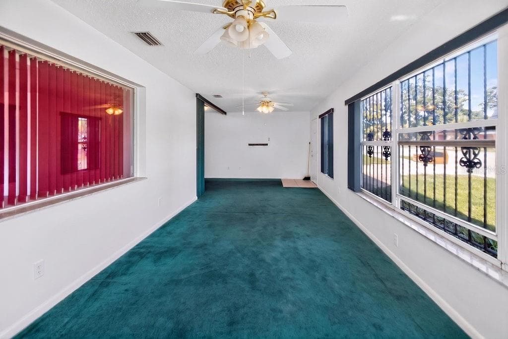421 FREDERICK AVENUE — photo 13 of 33