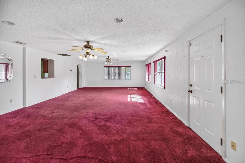 421 FREDERICK AVENUE — photo 9 of 33