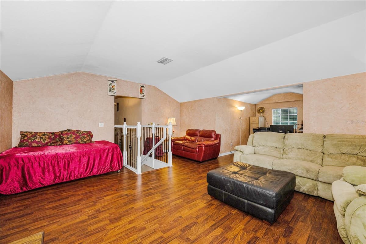 11217 LAUREL BROOK COURT — photo 24 of 47