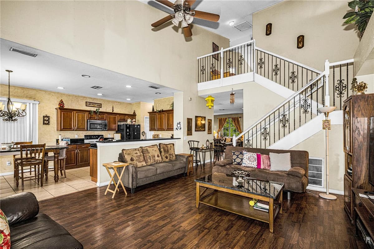 11217 LAUREL BROOK COURT — photo 15 of 47