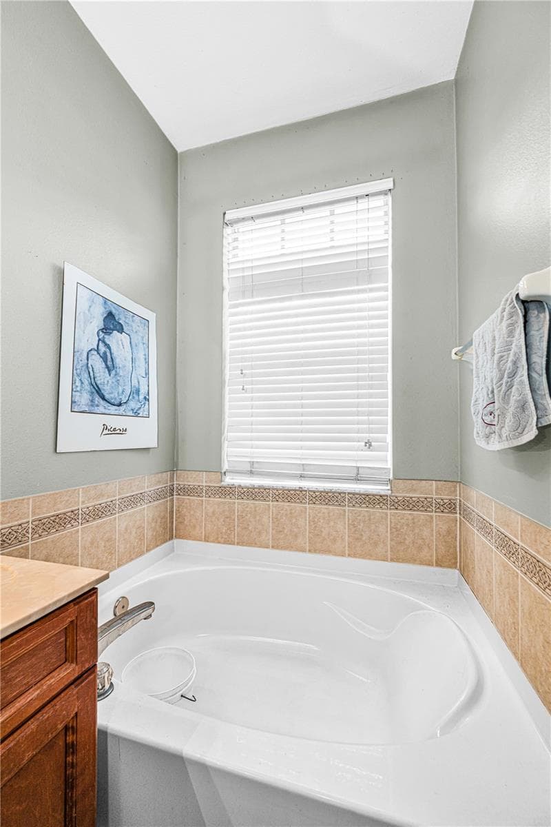 11217 LAUREL BROOK COURT — photo 21 of 47