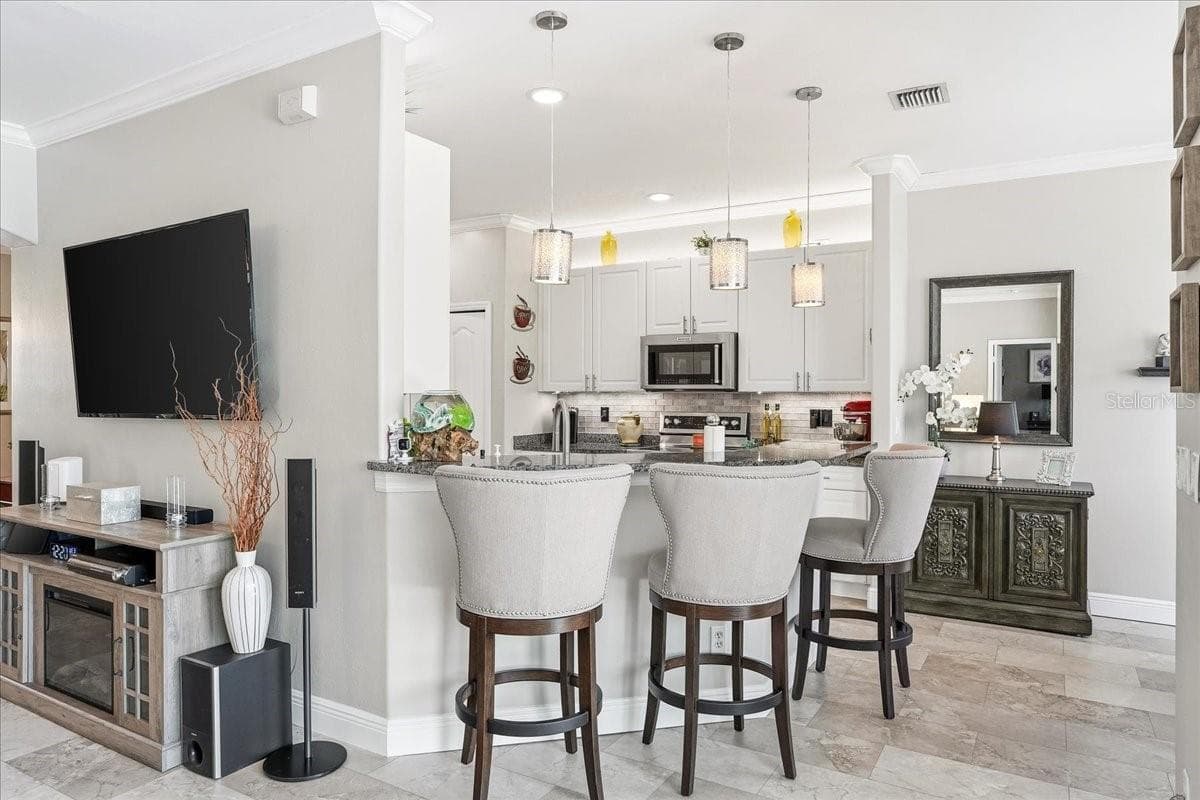 8905 CYPRESS PRESERVE PLACE — photo 13 of 43