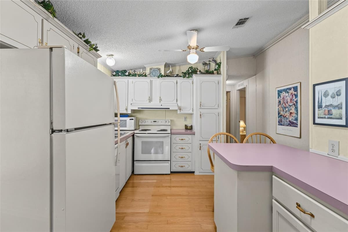 10315 CORTEZ ROAD — photo 5 of 40