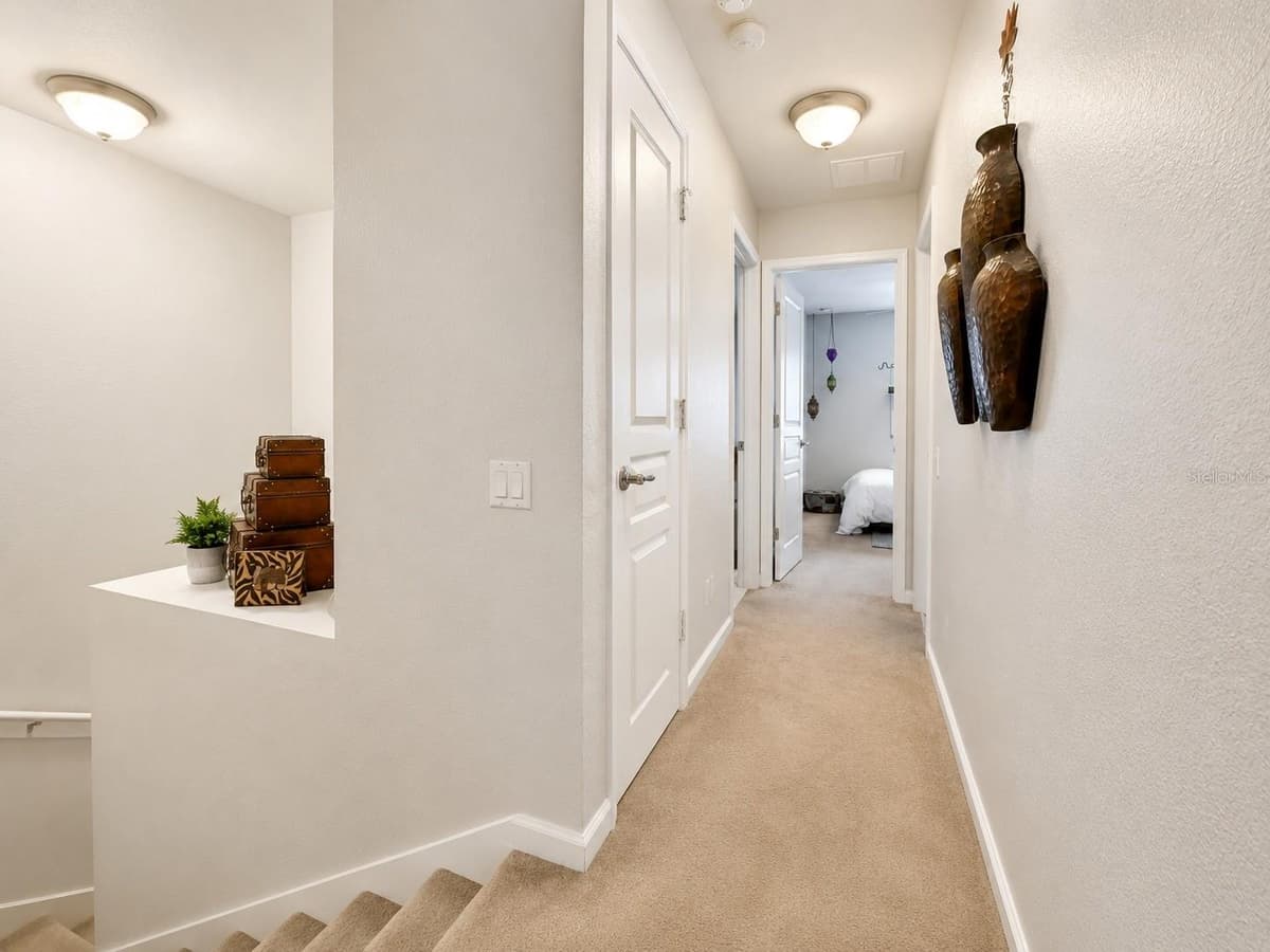 12914 VENNETTA WAY — photo 31 of 49