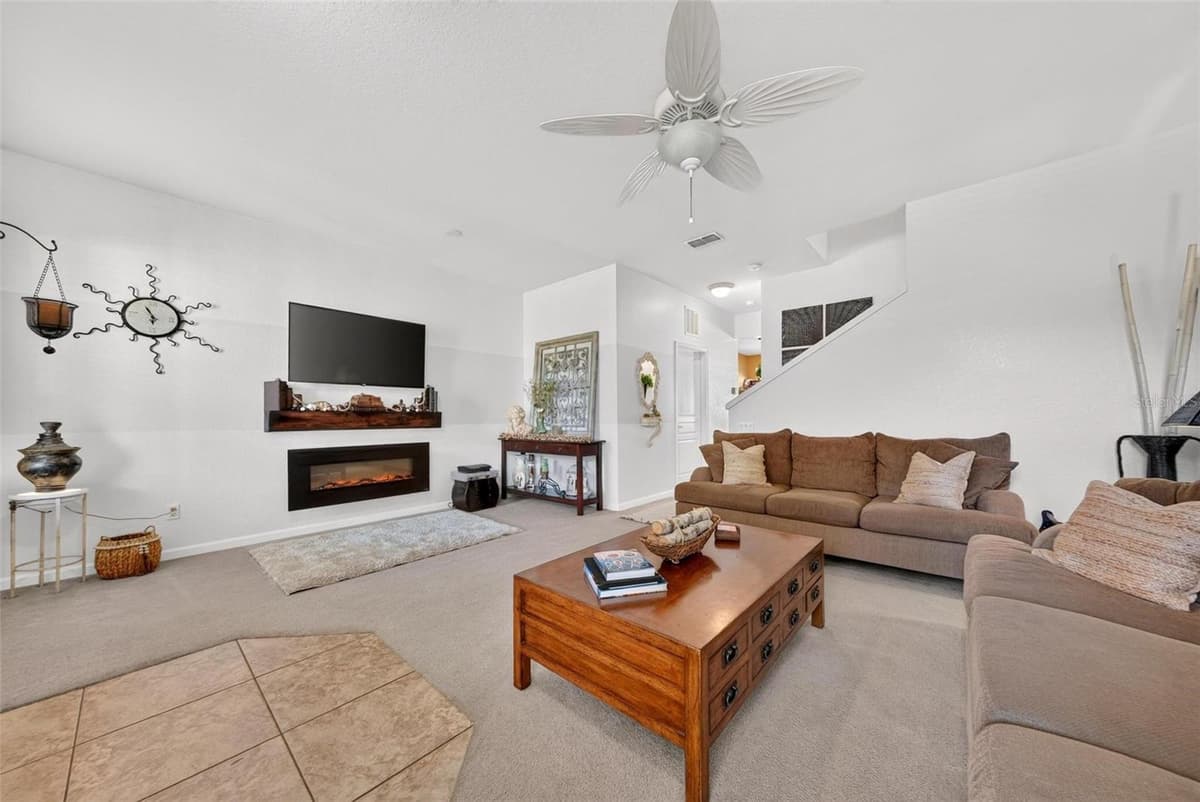 12914 VENNETTA WAY — photo 9 of 49