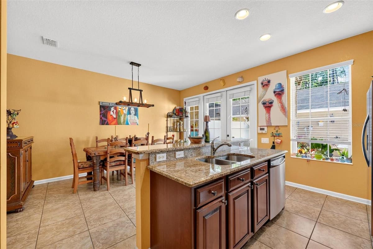 12914 VENNETTA WAY — photo 16 of 49