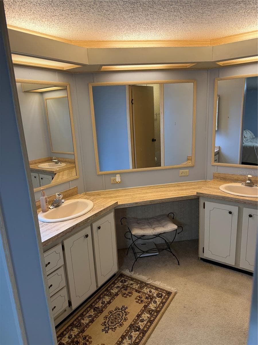 3107 IDA DRIVE — photo 9 of 19