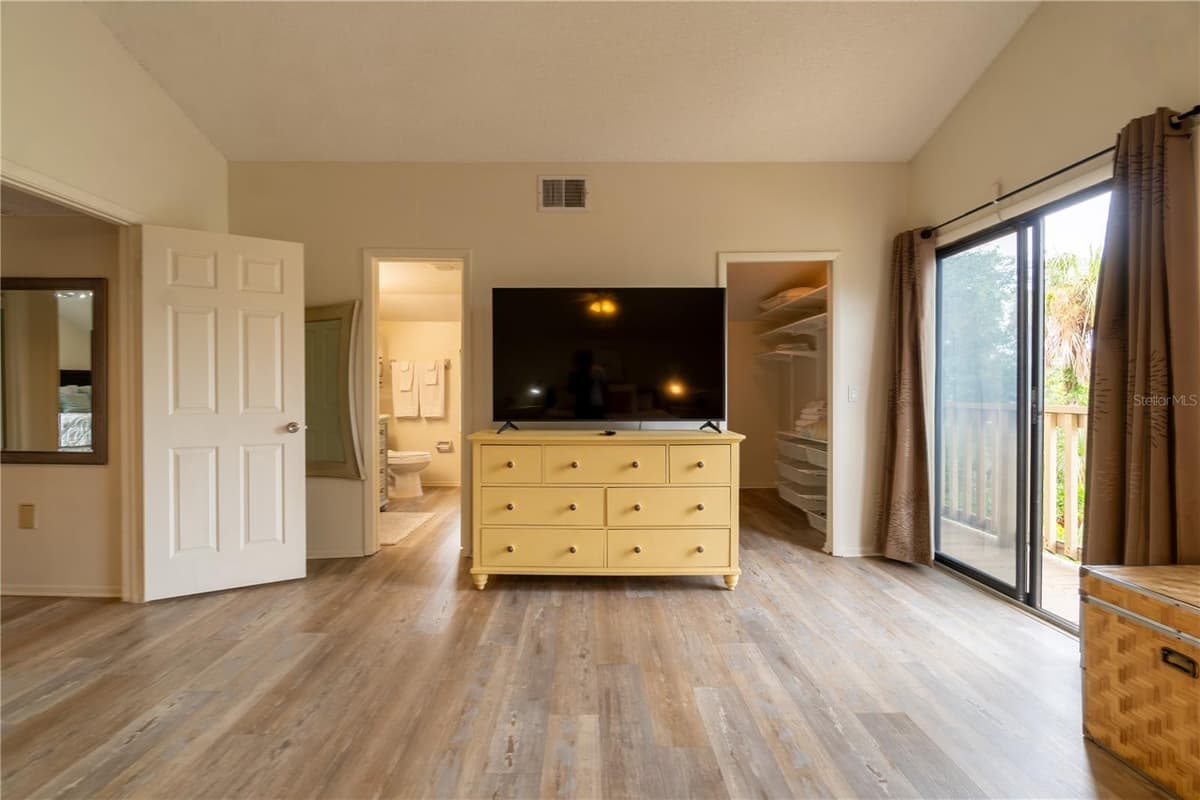 4003 BAYSIDE COURT — photo 46 of 66