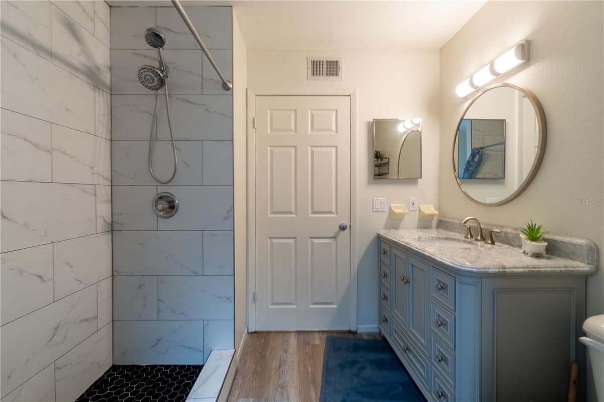 4003 BAYSIDE COURT — photo 28 of 66