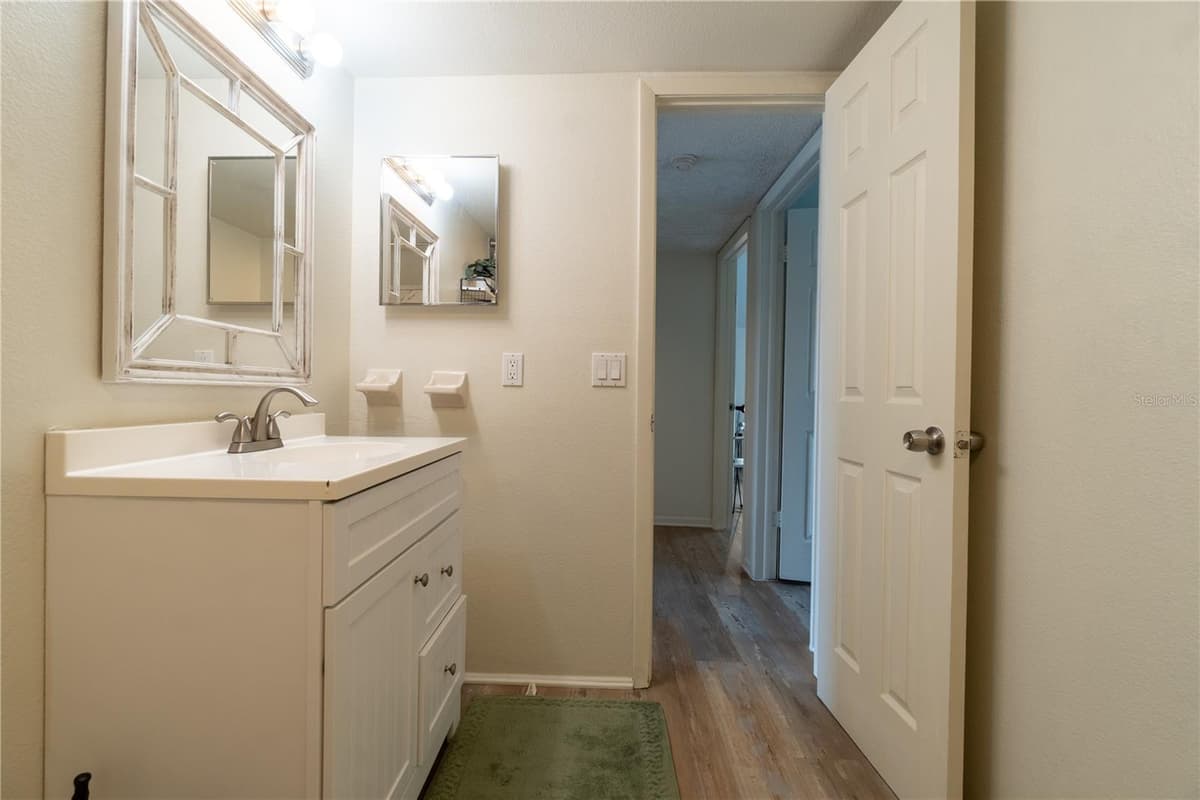 4003 BAYSIDE COURT — photo 43 of 66