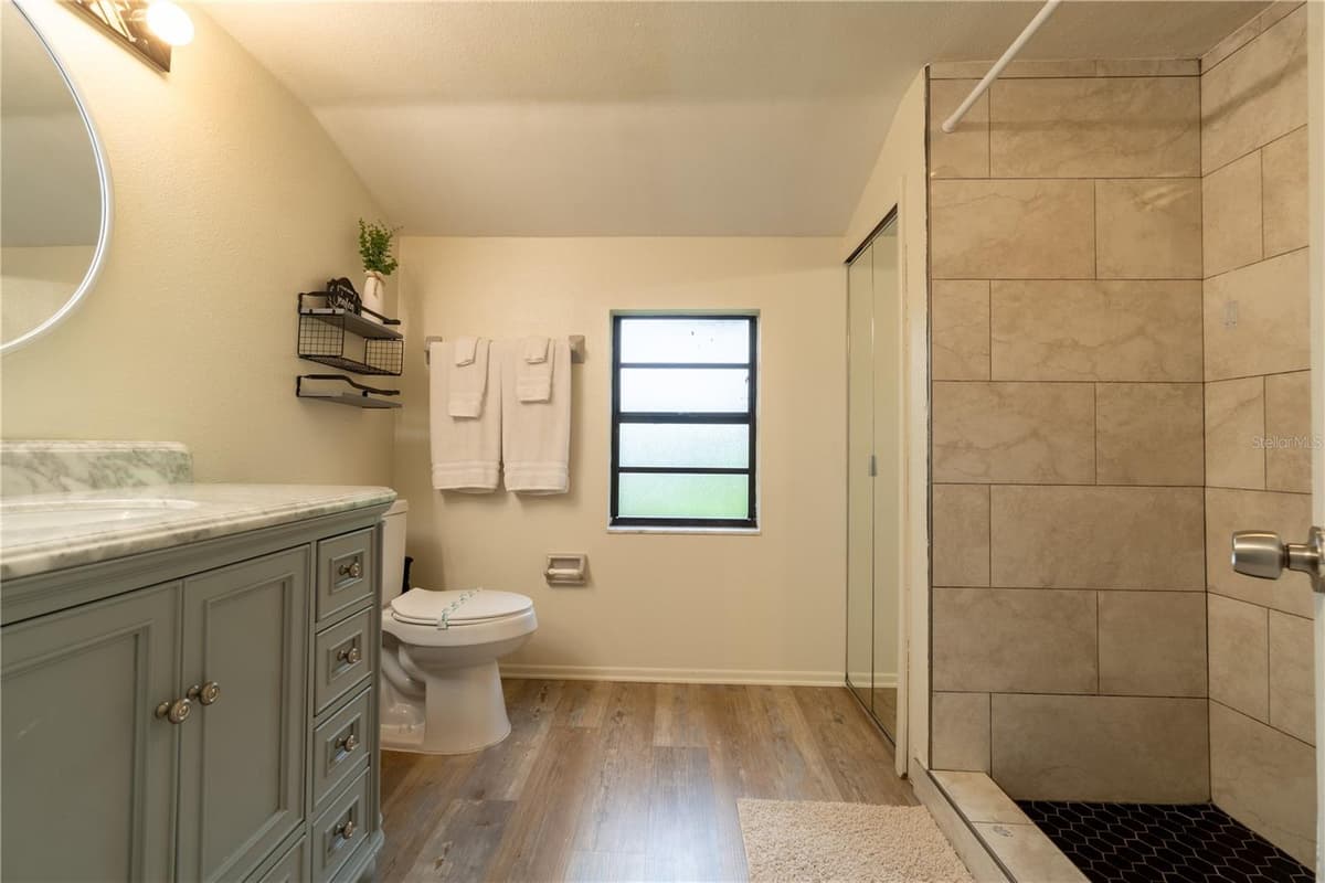 4003 BAYSIDE COURT — photo 47 of 66