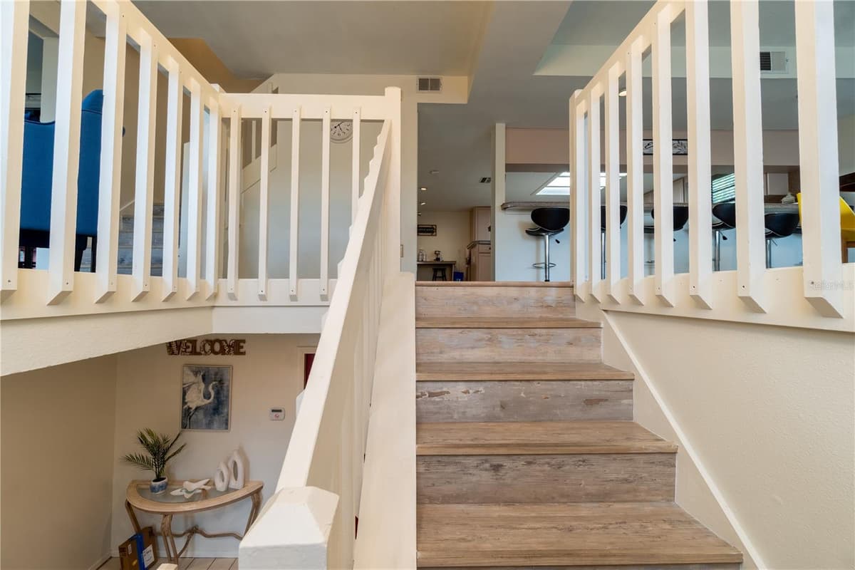 4003 BAYSIDE COURT — photo 18 of 66