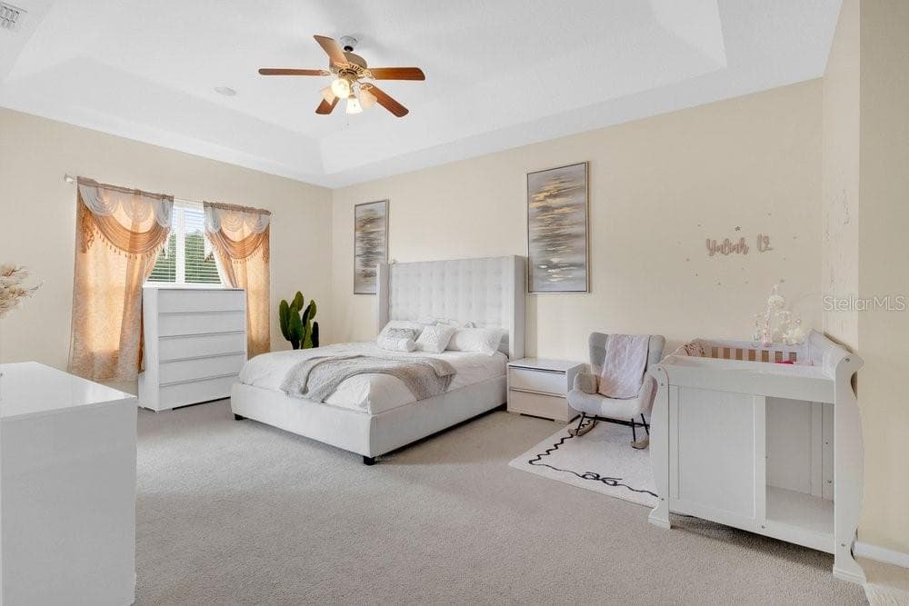 912 HIRE CIRCLE — photo 15 of 30