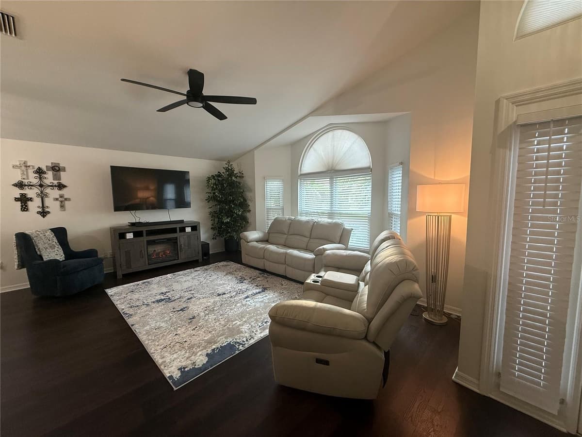 6060 CONDOR DRIVE — photo 5 of 22