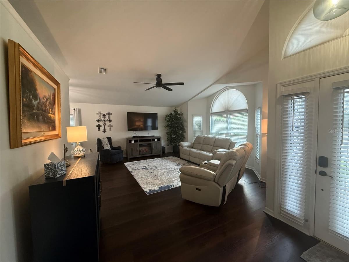 6060 CONDOR DRIVE — photo 7 of 22