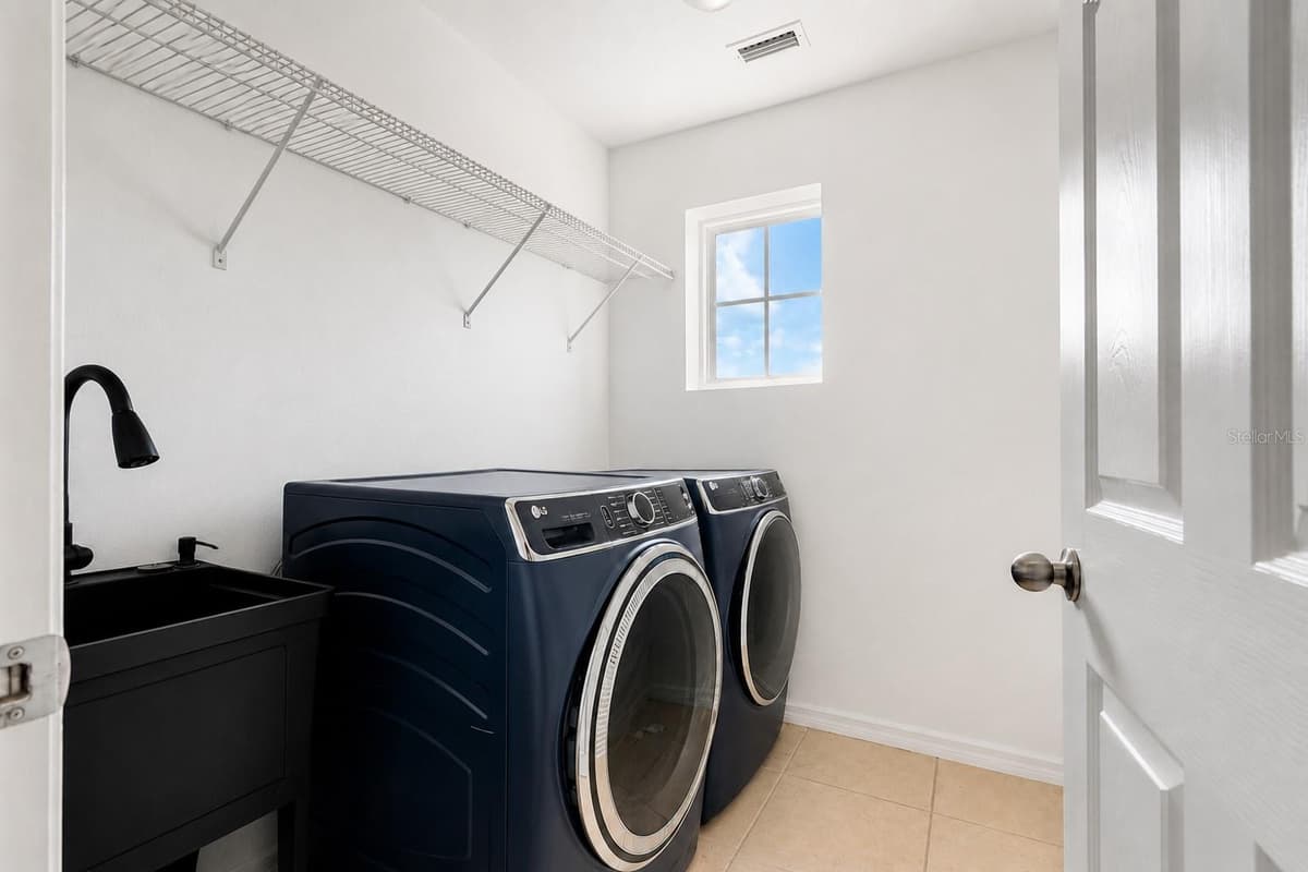 449 TORTUGAS STREET — photo 23 of 33