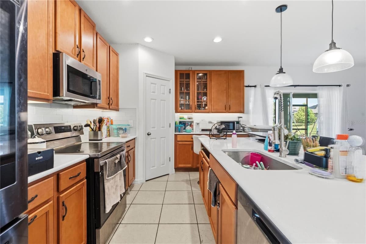 449 TORTUGAS STREET — photo 8 of 33