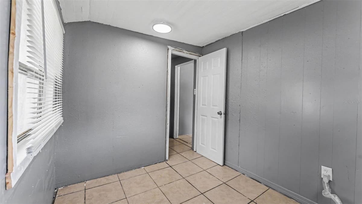 1232 WRIGHT DRIVE — photo 25 of 36