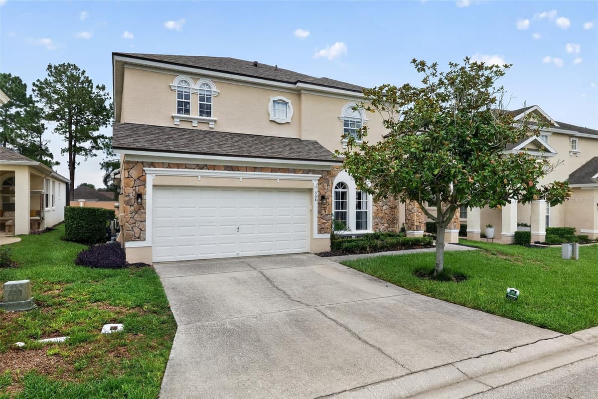 304 CALABAY PARC BOULEVARD — photo 2 of 36