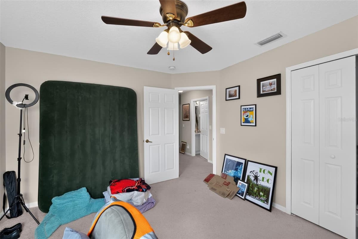 304 CALABAY PARC BOULEVARD — photo 18 of 36