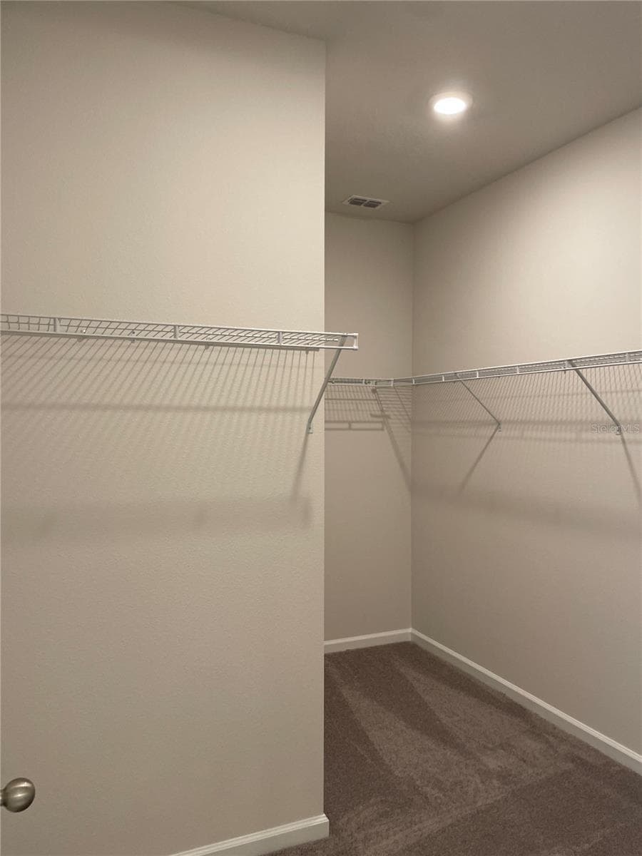 1055 SUGARWOOD STREET — photo 8 of 27