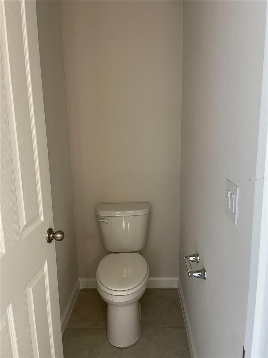 1055 SUGARWOOD STREET — photo 6 of 27
