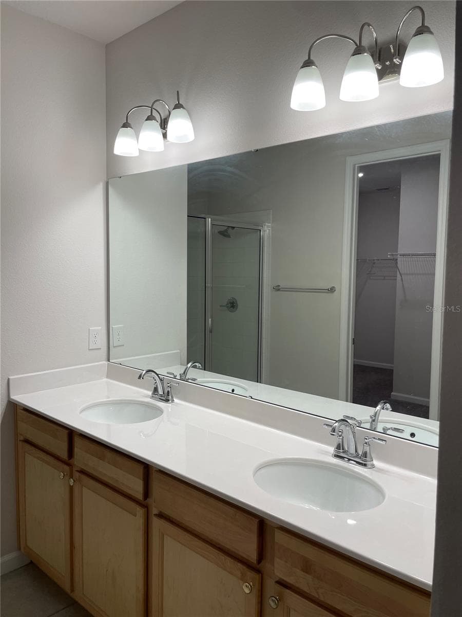 1055 SUGARWOOD STREET — photo 18 of 27