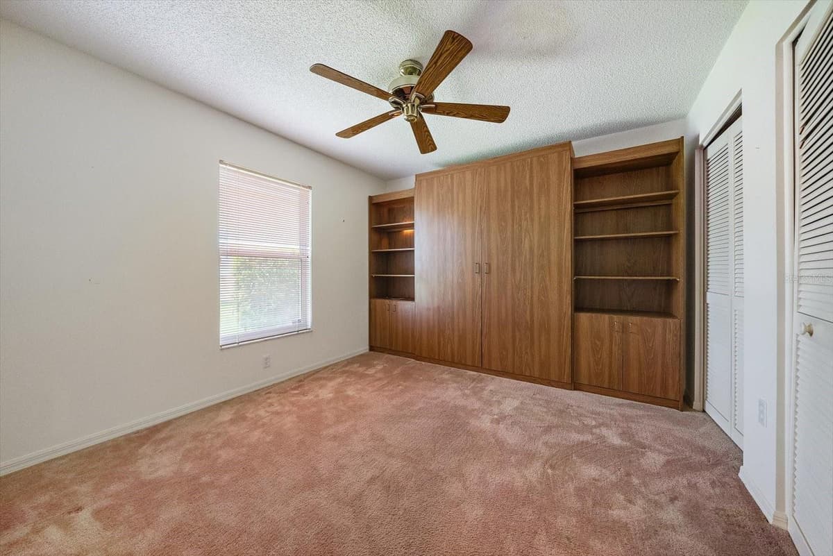 9539 HAWKSMOOR LANE — photo 21 of 34