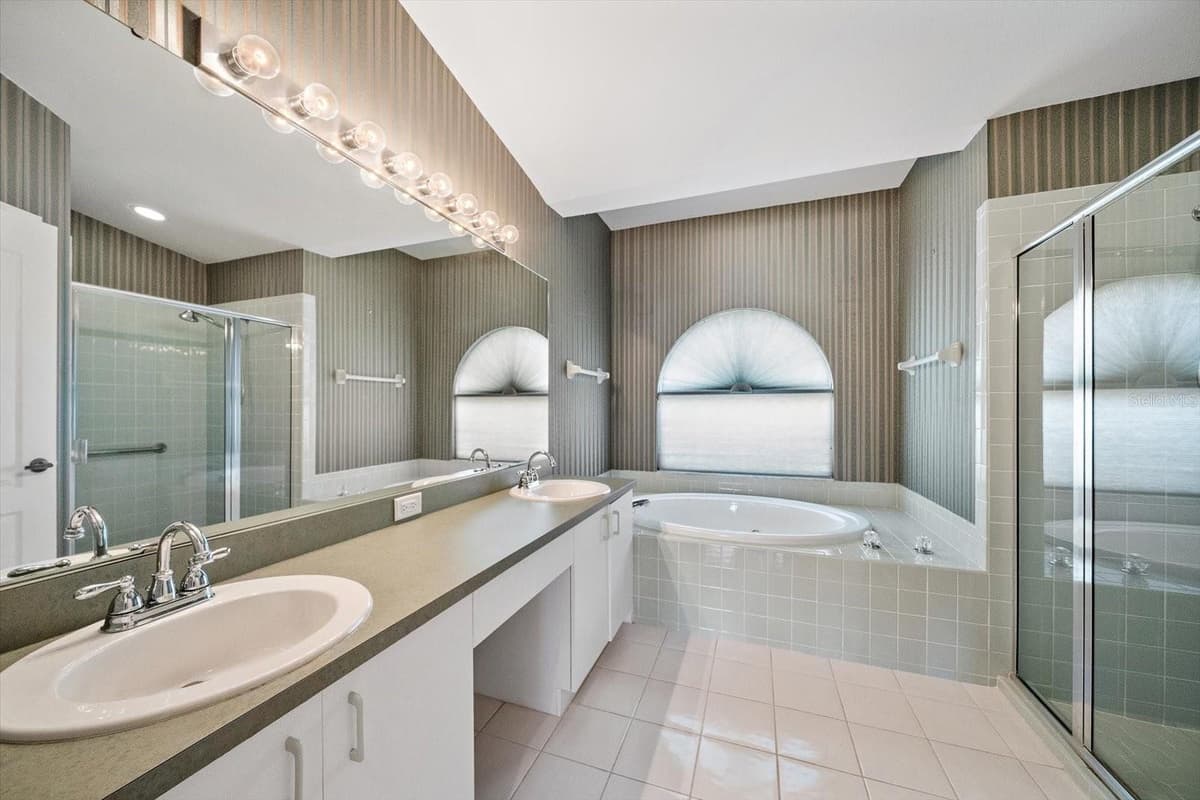 9539 HAWKSMOOR LANE — photo 7 of 34