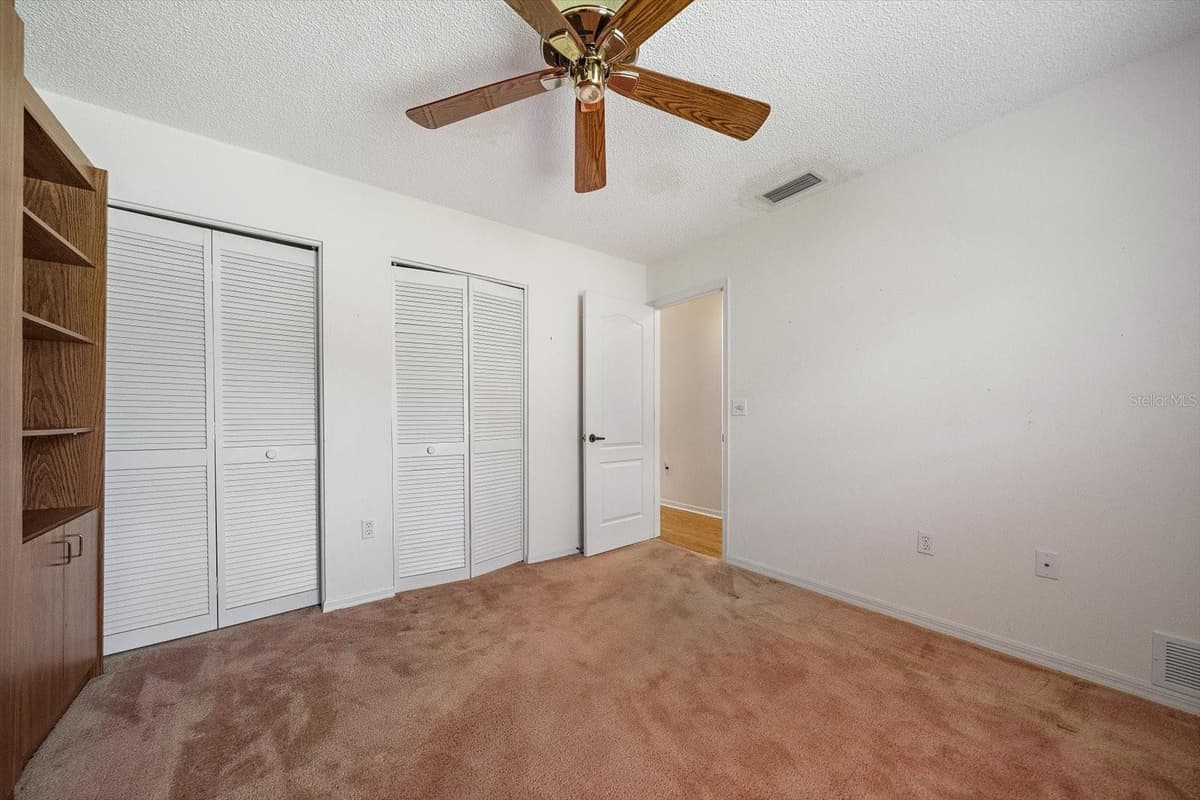 9539 HAWKSMOOR LANE — photo 19 of 34