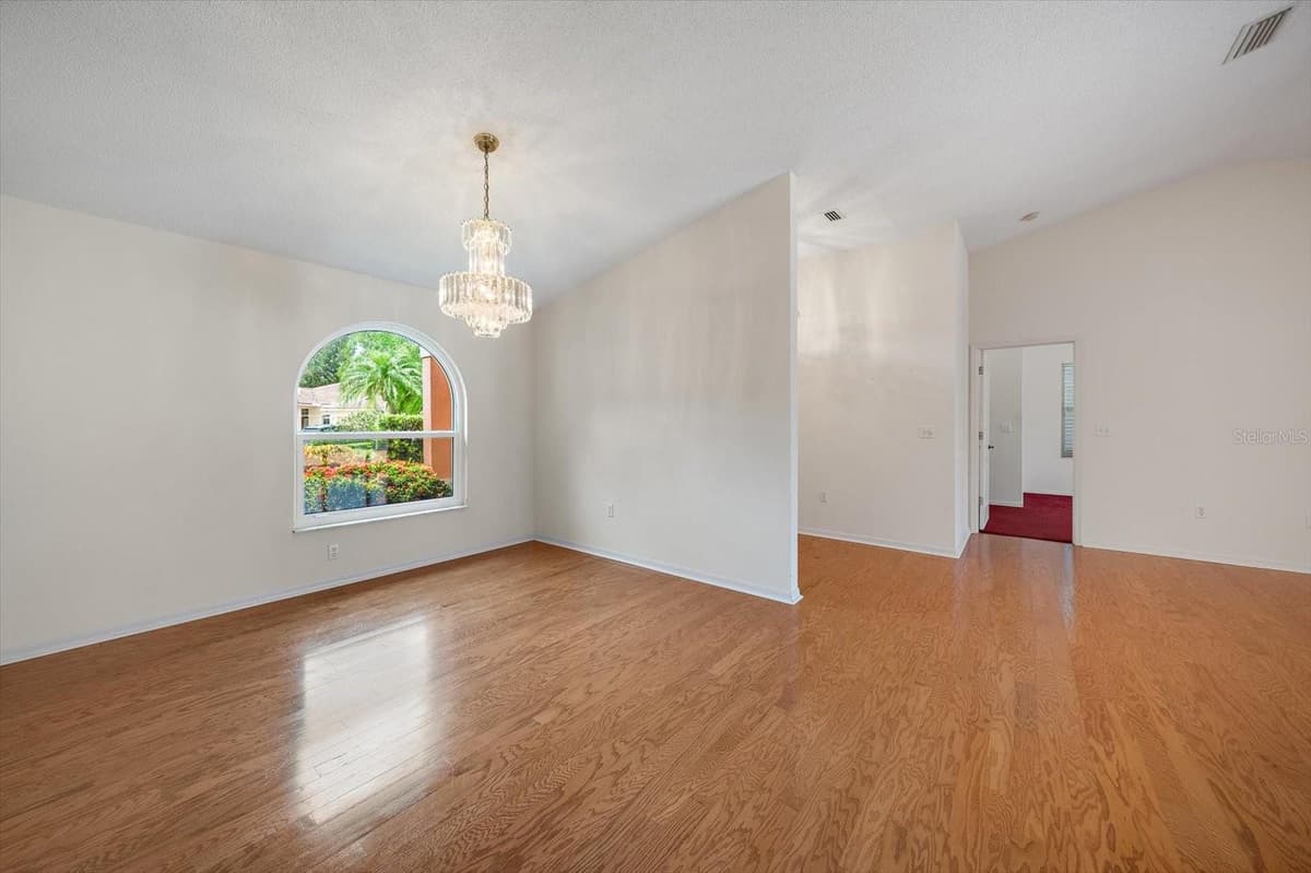 9539 HAWKSMOOR LANE — photo 22 of 34