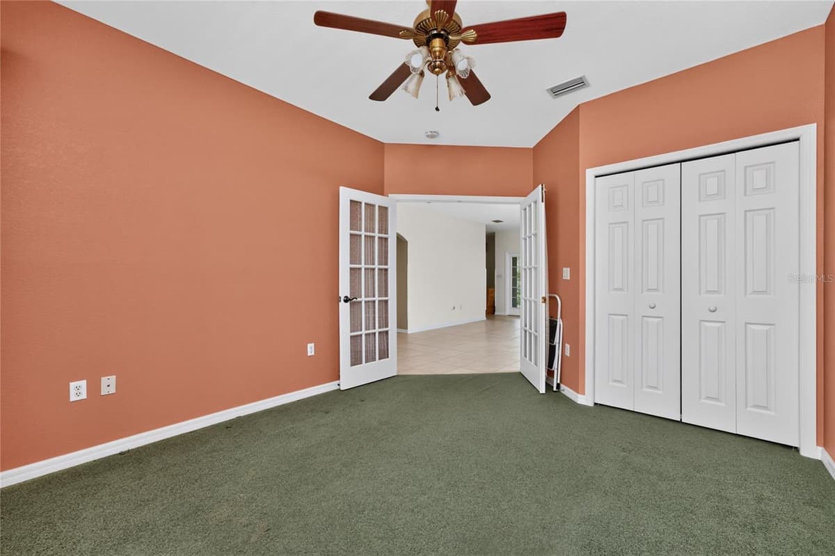 7011 N PLUM TREE — photo 9 of 83