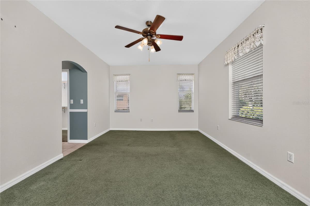 7011 N PLUM TREE — photo 37 of 83