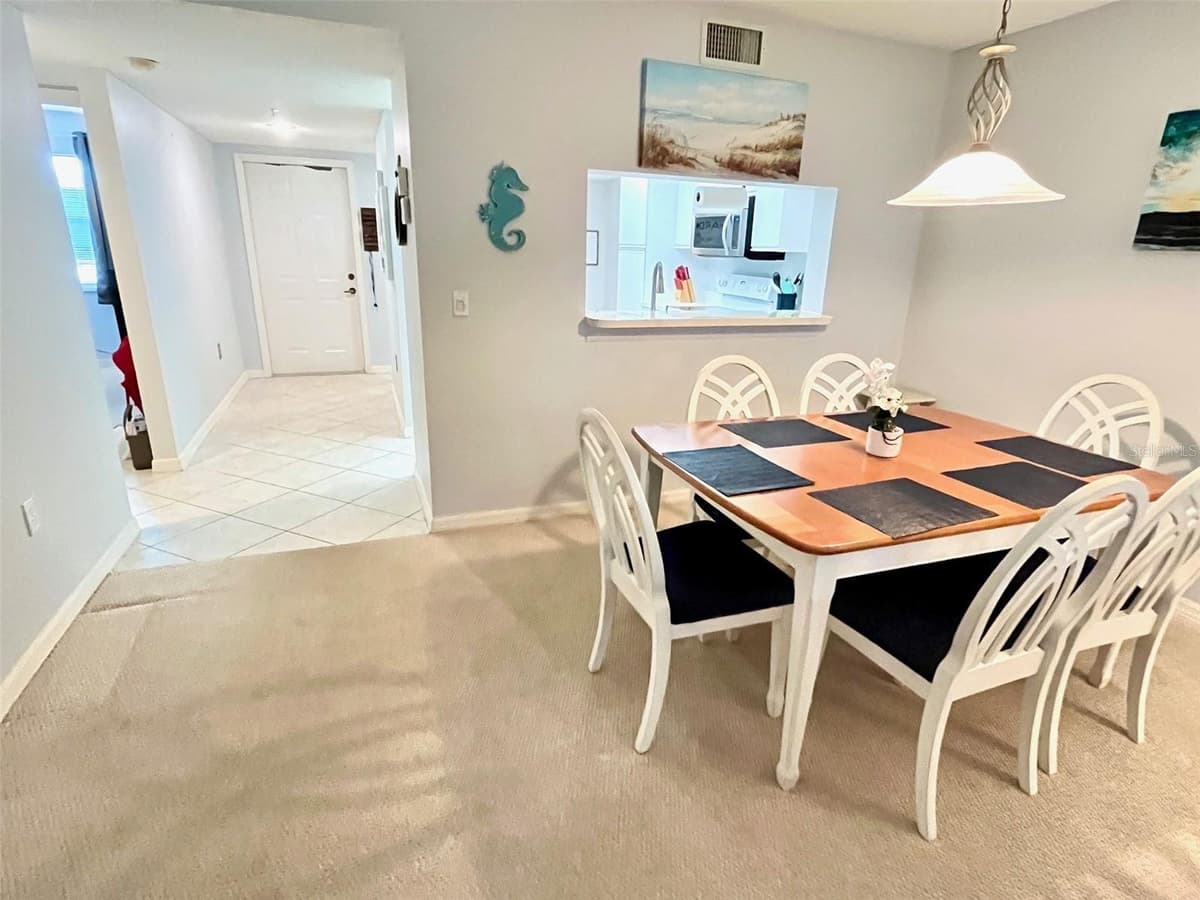 6507 STONE RIVER ROAD — photo 12 of 57
